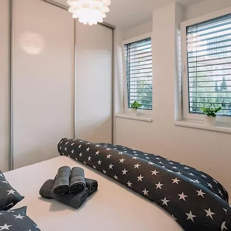 Stylish Retreat Апартаменты *